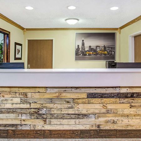 Days Inn By Wyndham Great Lakes Naval Base North Chicago Dış mekan fotoğraf