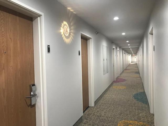 Days Inn By Wyndham Great Lakes Naval Base North Chicago Dış mekan fotoğraf