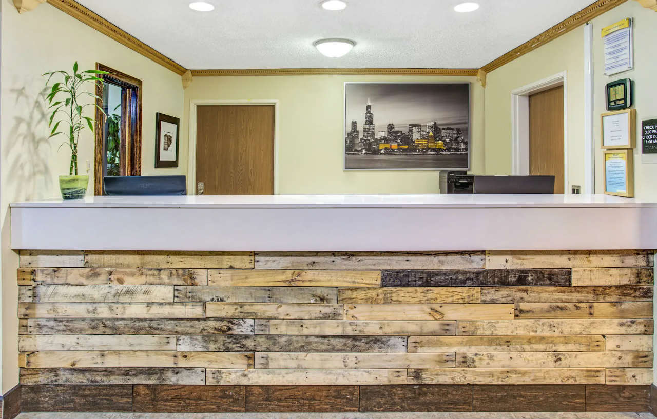 Days Inn By Wyndham Great Lakes Naval Base North Chicago Dış mekan fotoğraf